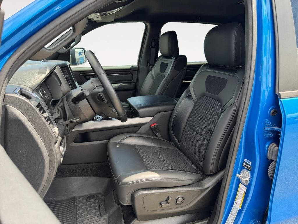Used 2023 RAM 1500 Big Horn AWD/4WD image 6