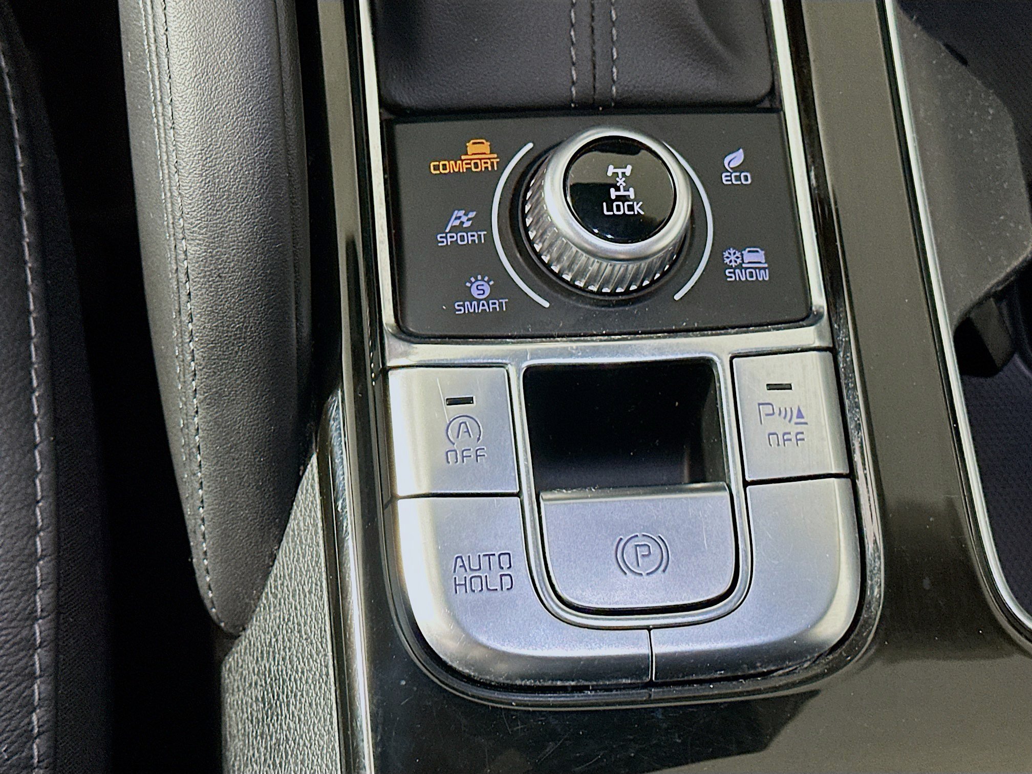 Used 2020 Kia Telluride EX w/ Towing Package AWD/4WD image 26