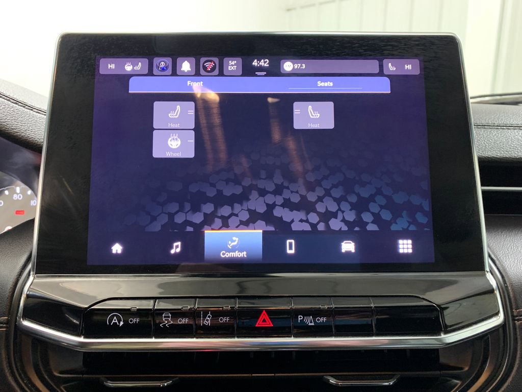 Used 2022 Jeep Compass Limited image 28