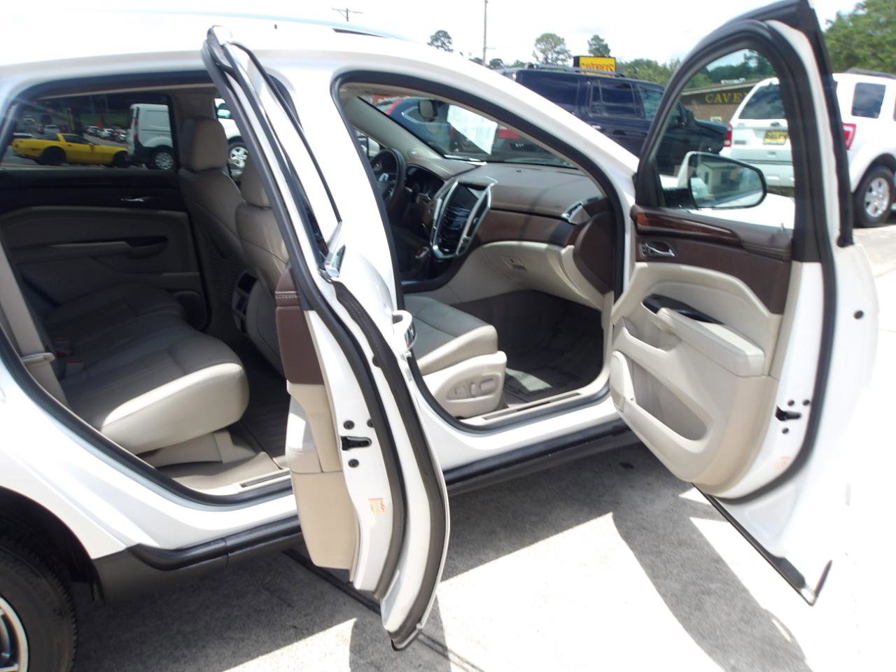 Used 2016 Cadillac SRX Performance FWD image 6