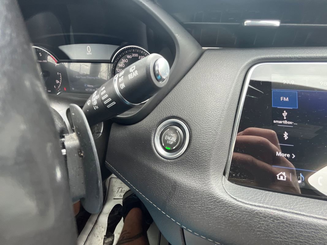 Used 2019 Cadillac XT4 Premium Luxury AWD/4WD image 20