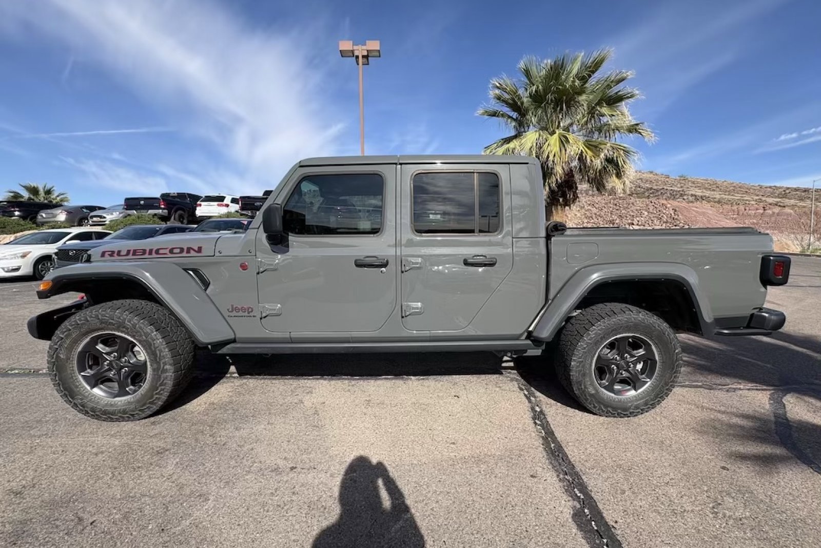 Used 2023 Jeep Gladiator Rubicon w/ Trailer Tow Package AWD/4WD image 2