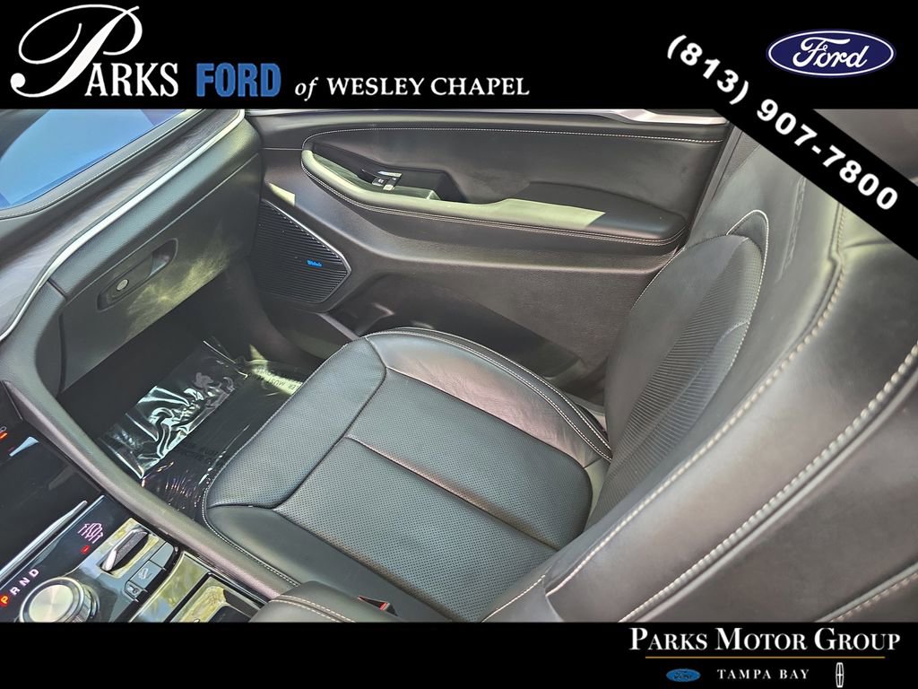 Used 2022 Jeep Grand Cherokee L Overland AWD/4WD image 14