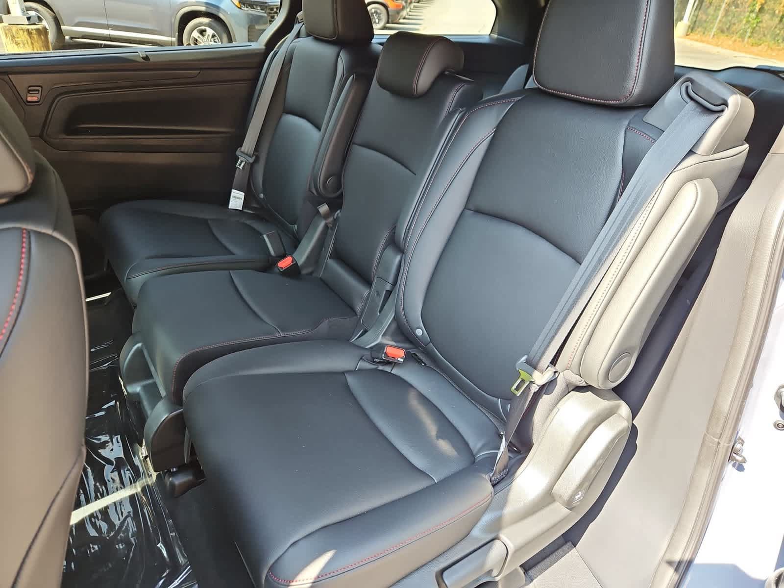 New 2027 Honda Odyssey Sport-L image 10