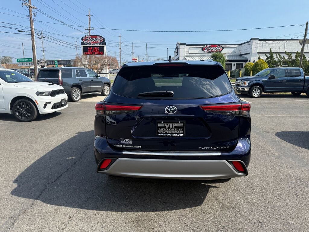 Used 2021 Toyota Highlander Platinum image 6