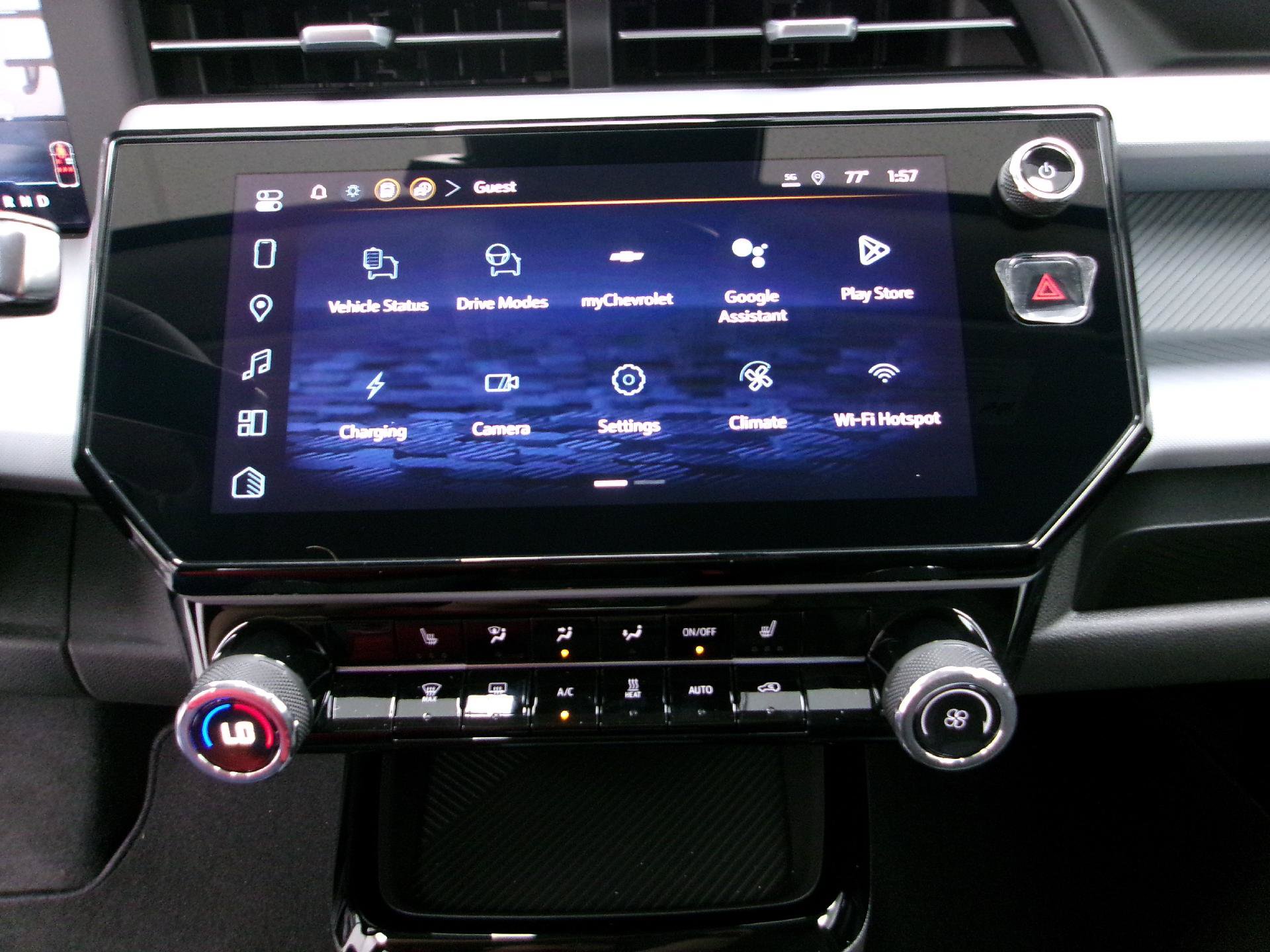 New 2027 Chevrolet Bolt LT w/ Comfort Package FWD image 10