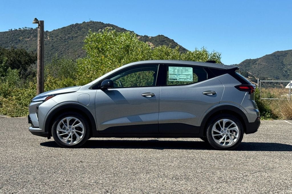 New 2027 Chevrolet Bolt LT FWD image 7