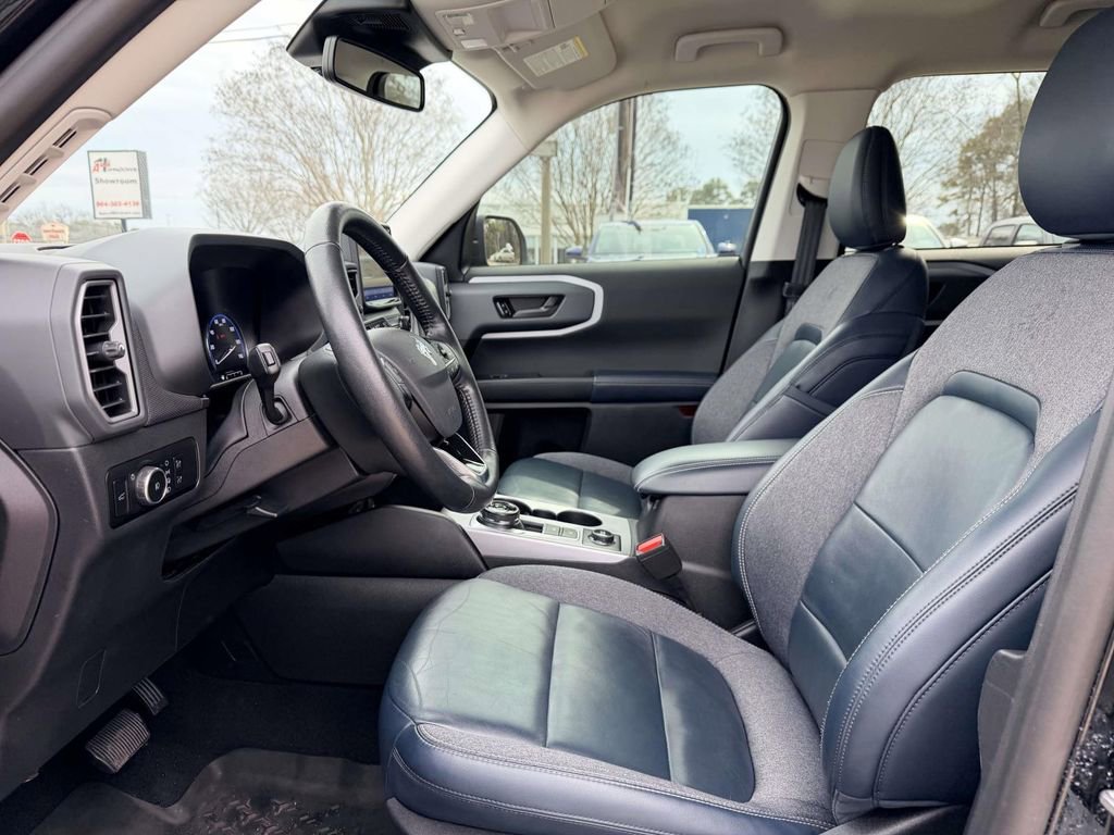 Used 2023 Ford Bronco Sport Outer Banks w/ Tech Package image 19