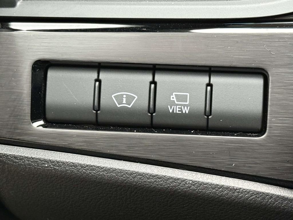 Used 2022 Lexus ES 350 Ultra Luxury image 23