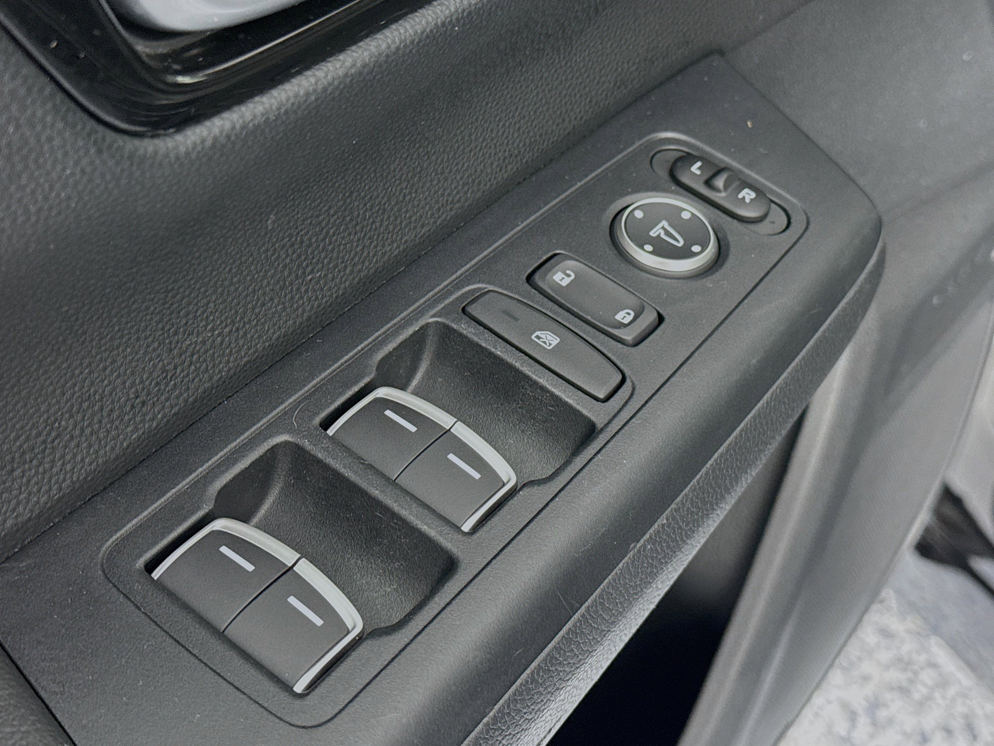 Certified 2024 Honda CR-V Sport Touring image 18