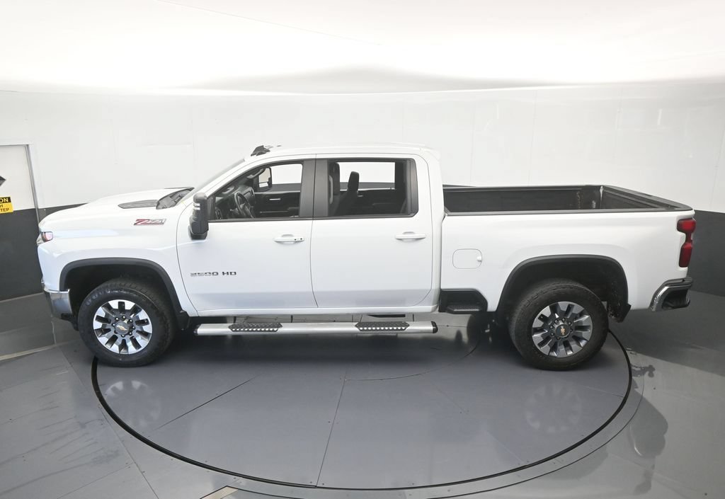 Used 2022 Chevrolet Silverado 2500 LT w/ Convenience Package AWD/4WD image 54