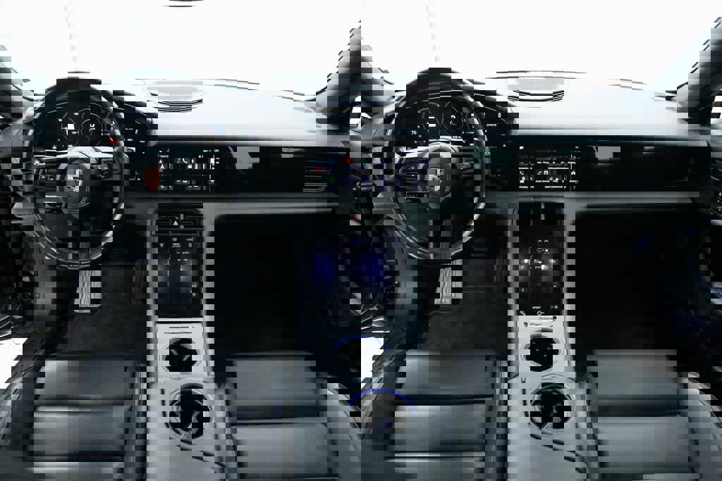 Certified 2022 Porsche Taycan 4 Cross Turismo image 13