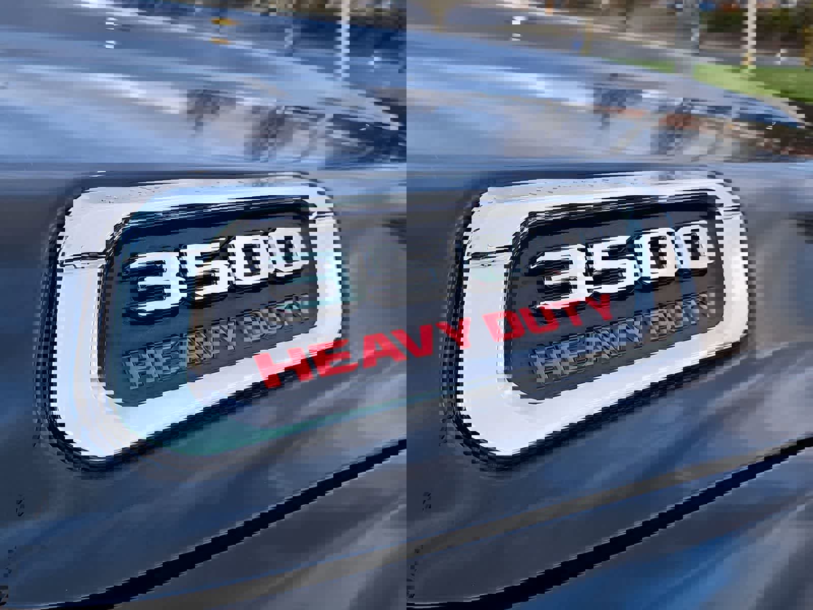 Used 2020 RAM 3500 Laramie image 12