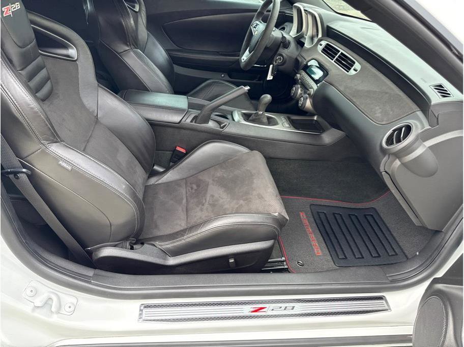 Used 2015 Chevrolet Camaro Z/28 image 18