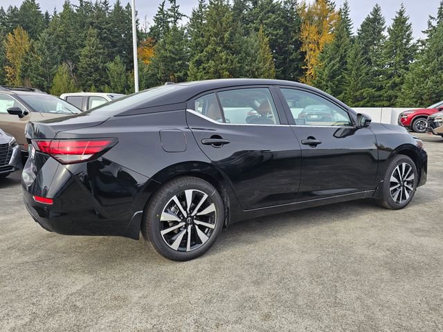 Used 2025 Nissan Sentra SV w/ SV Premium Package image 5