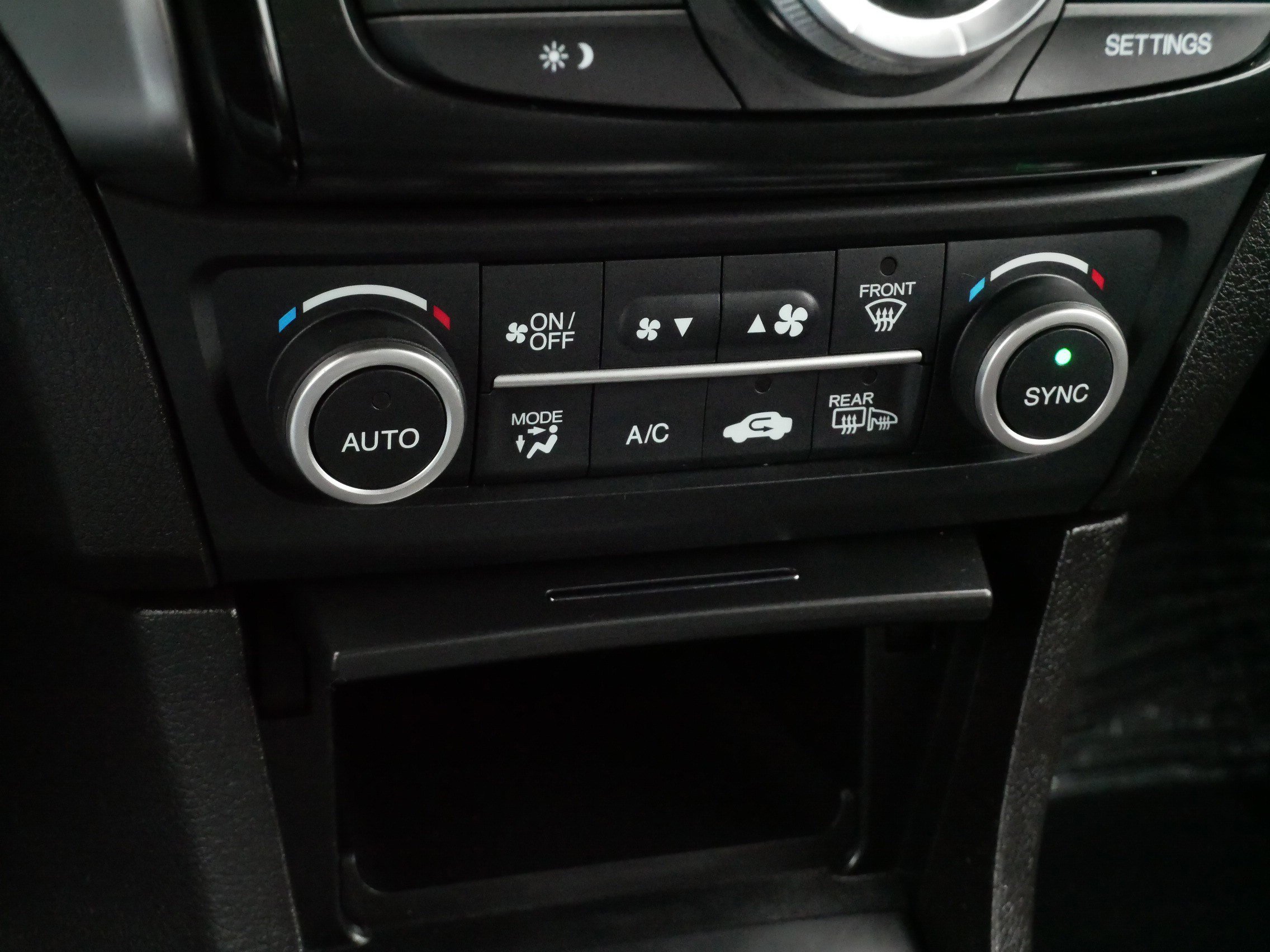 Used 2016 Acura ILX w/ Technology Plus & A-SPEC image 24