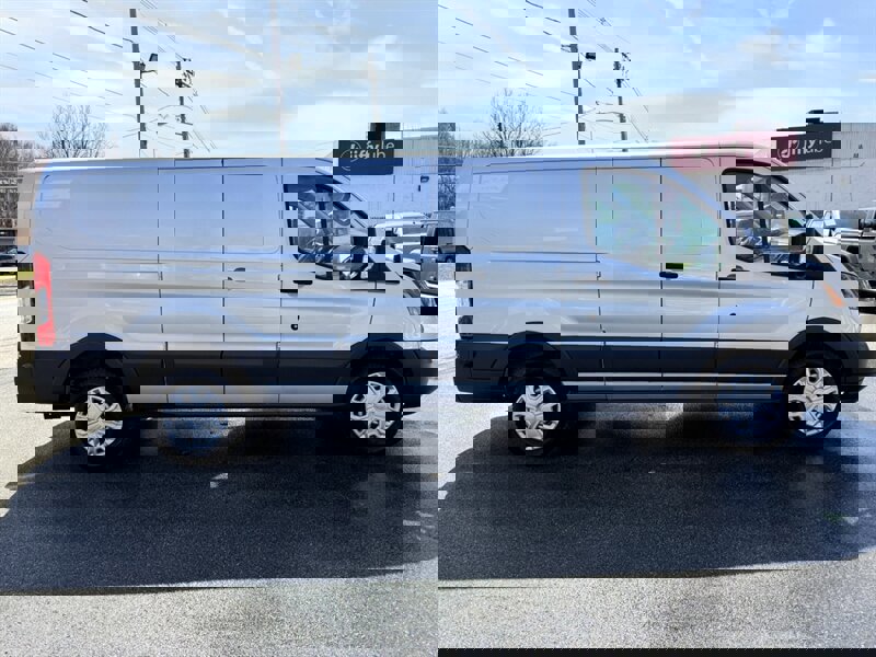 Used 2018 Ford Transit 350 148 Low Roof image 4