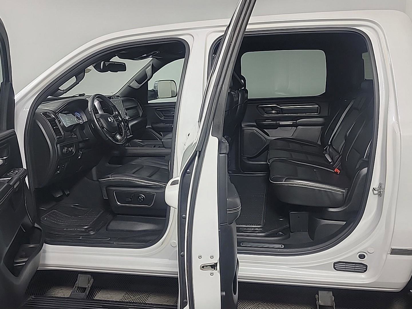 Used 2019 RAM 1500 Limited w/ Trailer Tow Group image 15