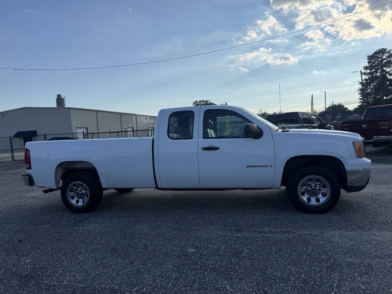 Used 2007 GMC Sierra 1500 W/T RWD image 16