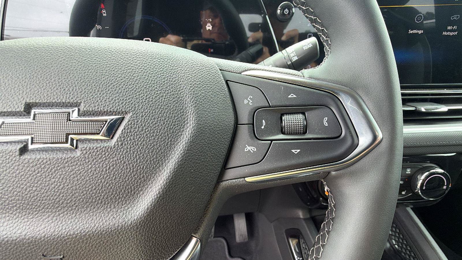 New 2026 Chevrolet TrailBlazer LT w/ Midnight Edition FWD image 23