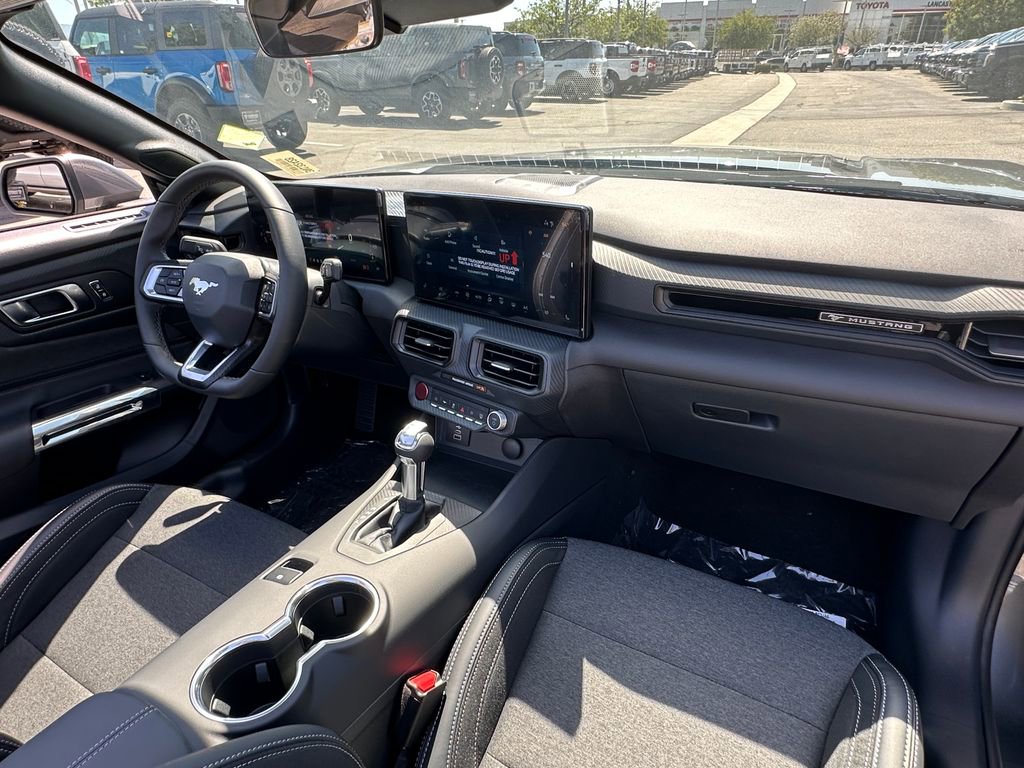 New 2025 Ford Mustang Convertible RWD image 17
