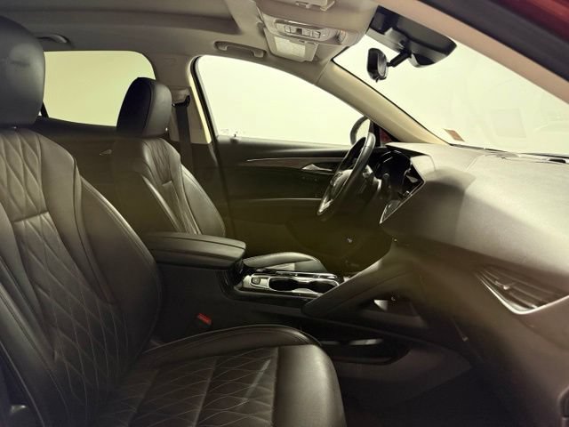 Used 2023 Buick Envision Avenir AWD/4WD image 30