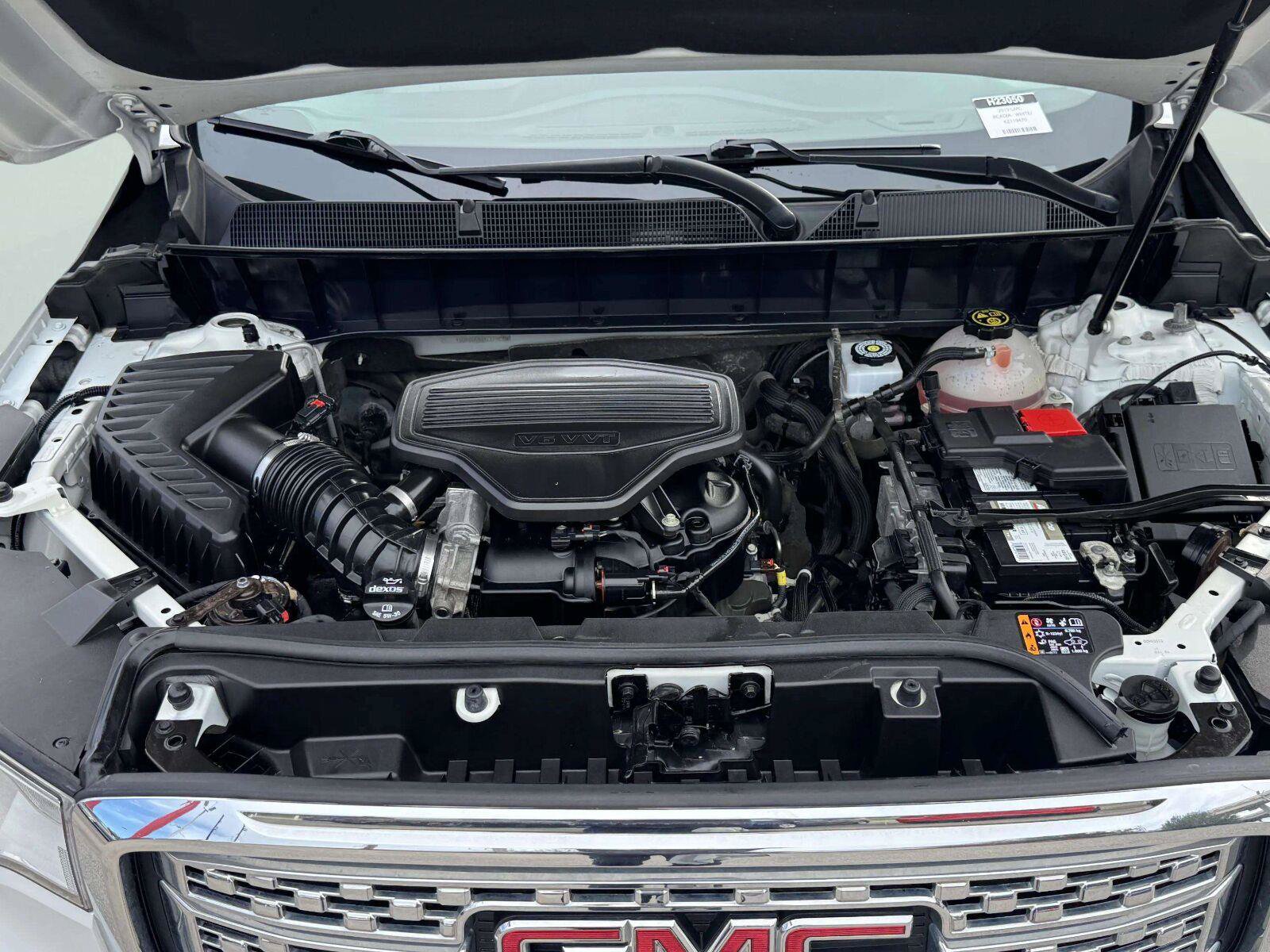 Used 2019 GMC Acadia Denali w/ Technology Package AWD/4WD image 54