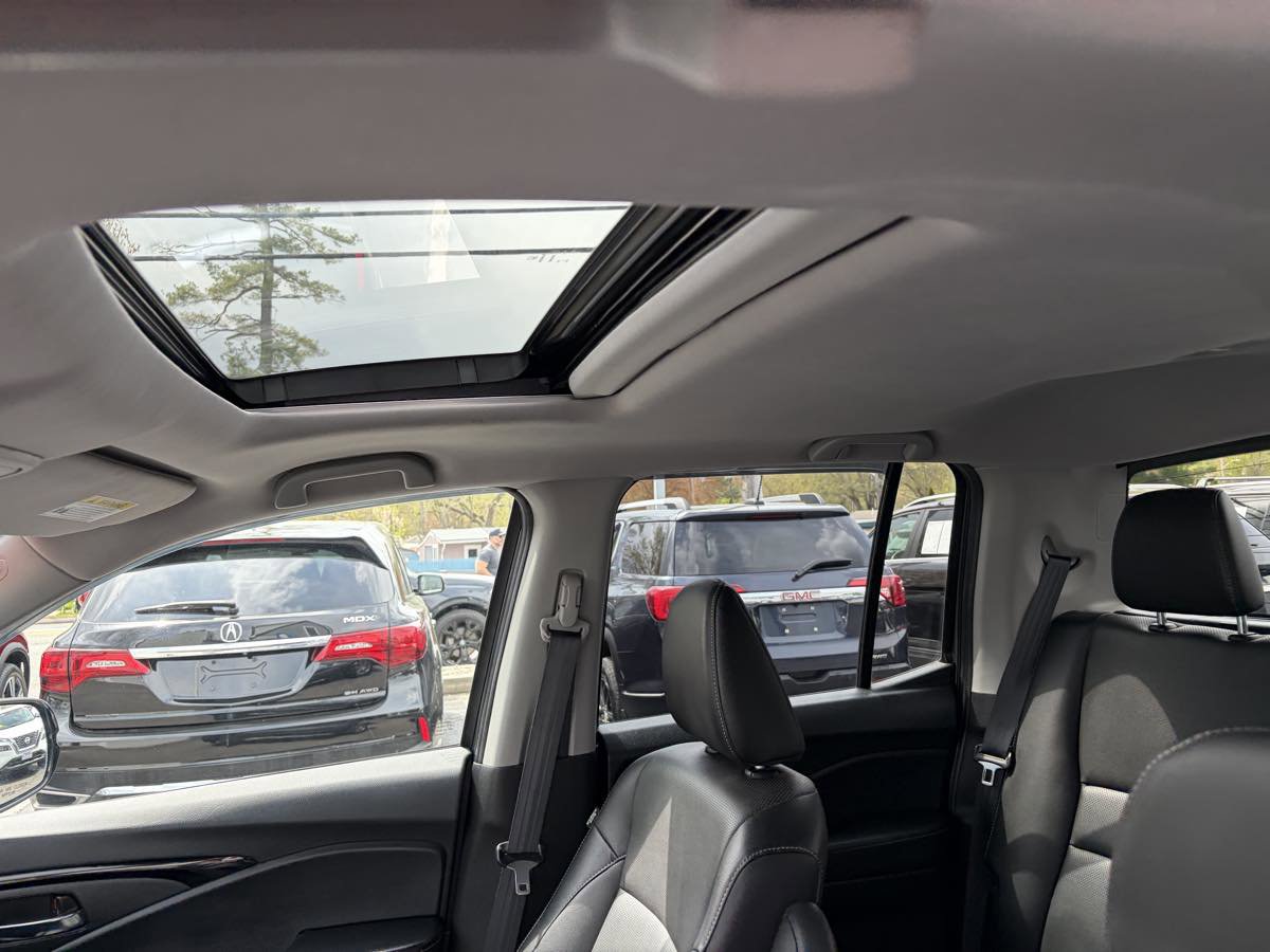 Used 2020 Honda Ridgeline RTL-E image 11