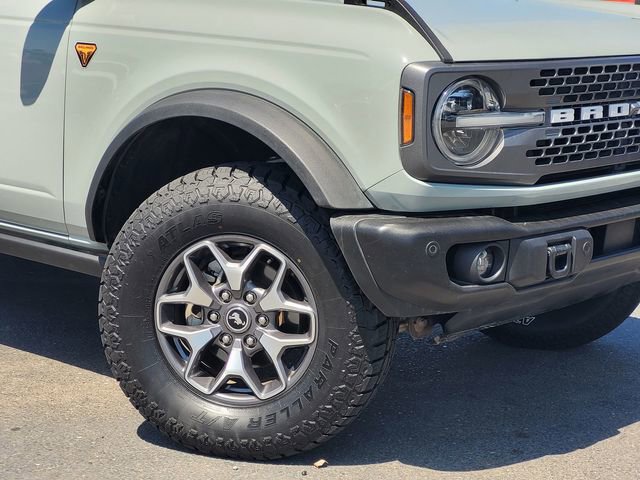 Used 2023 Ford Bronco Badlands image 9