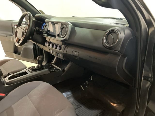 Used 2019 Toyota Tacoma TRD Off-Road w/ Technology Package image 22