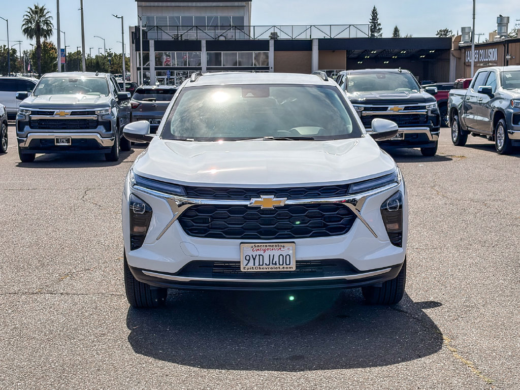 Used 2026 Chevrolet Trax LT w/ LT Convenience Package FWD image 6