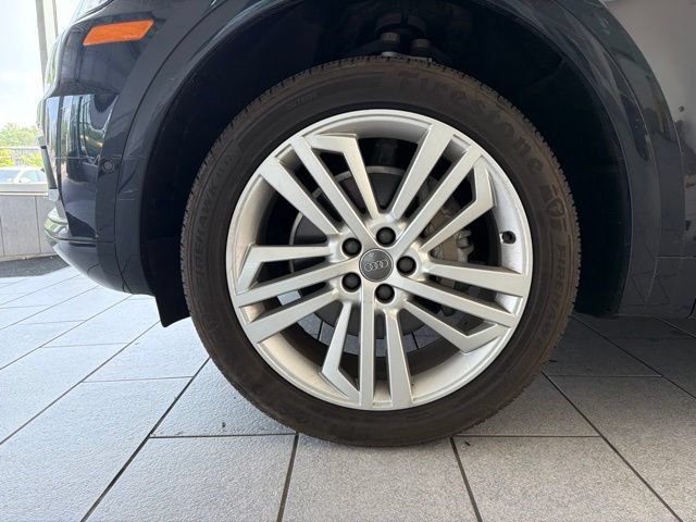Used 2019 Audi Q5 Prestige w/ Prestige Package AWD/4WD image 8
