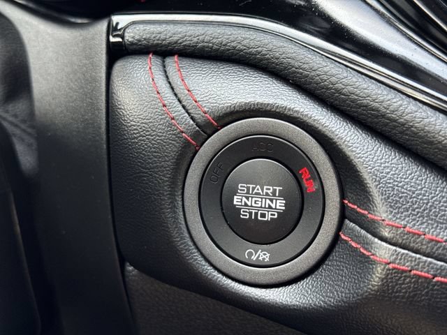 Used 2023 Dodge Durango GT w/ Blacktop Package AWD/4WD image 17