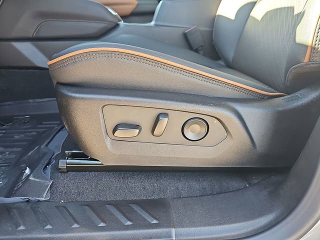 New 2026 GMC Canyon AT4 w/ Technology Plus Package image 21