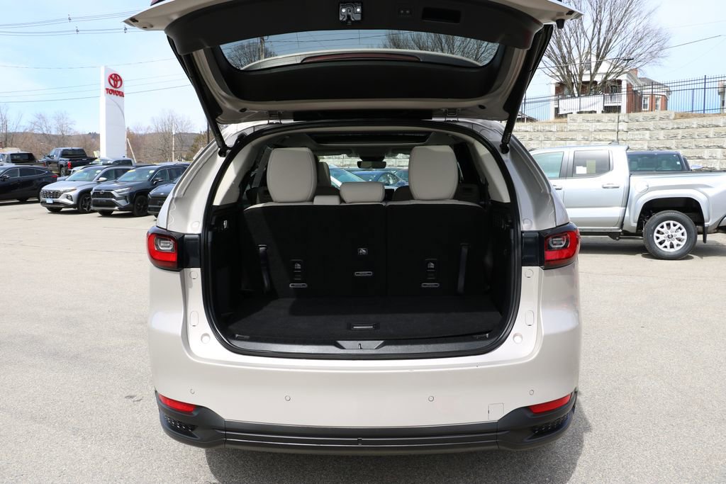 Used 2025 MAZDA CX-90 3.3 Turbo w/ Premium Sport Pkg image 6