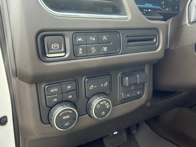Used 2024 Chevrolet Tahoe Z71 w/ Z71 Off-Road Package AWD/4WD image 37