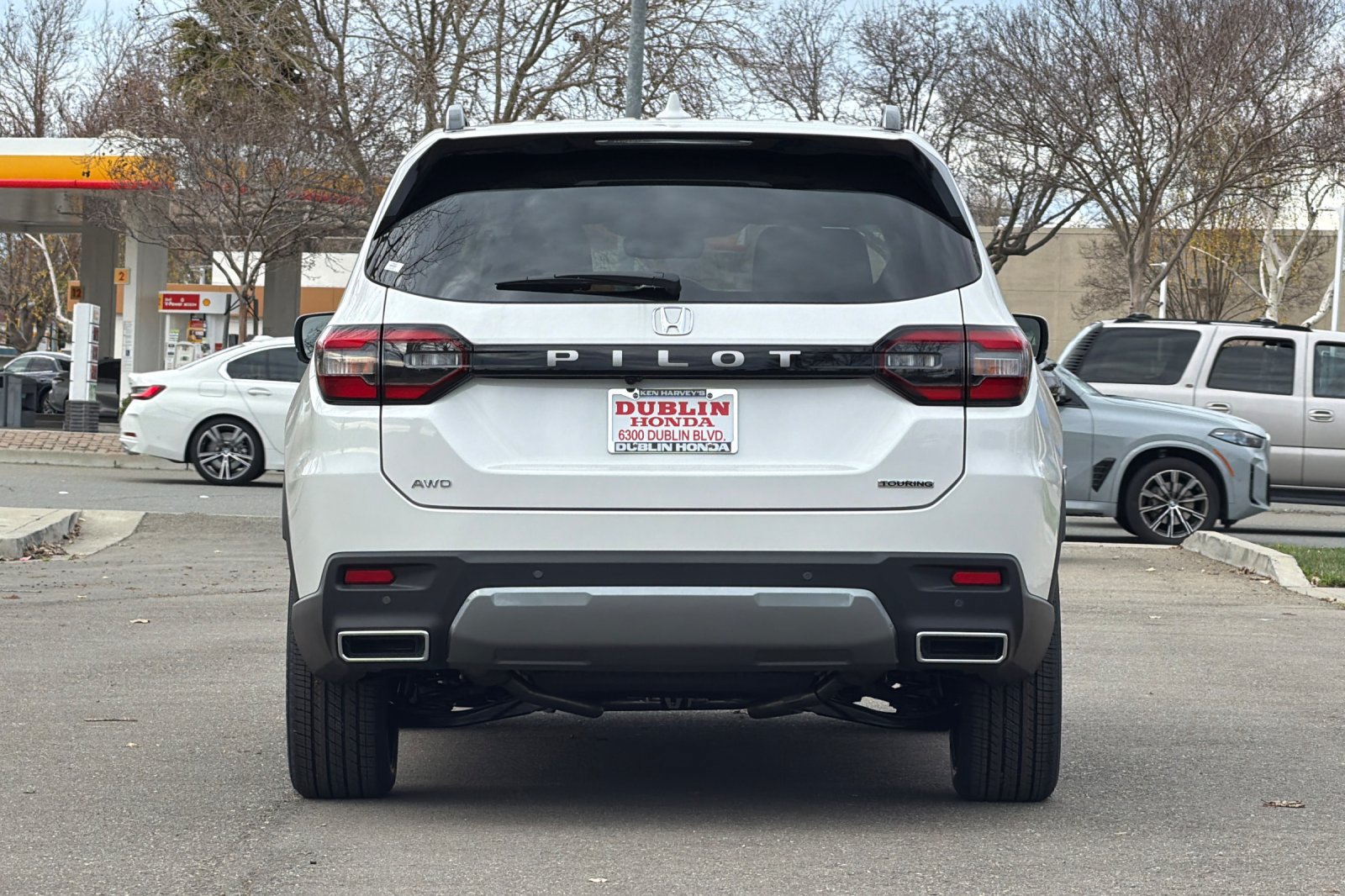 New 2026 Honda Pilot Touring image 5