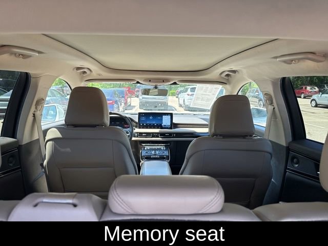 Used 2021 Lincoln Nautilus Reserve FWD image 13