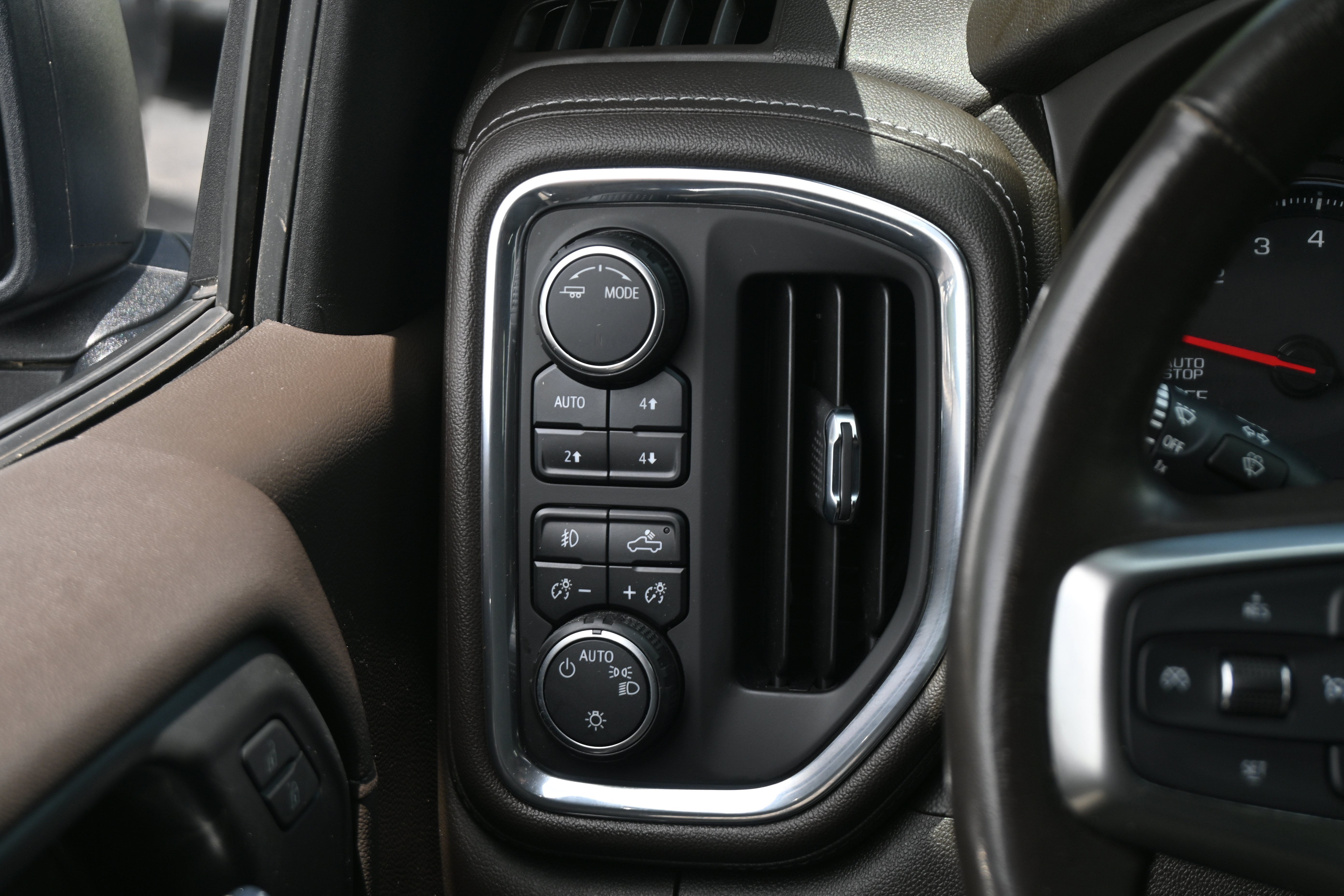 Used 2020 Chevrolet Silverado 1500 RST w/ All-Star Edition AWD/4WD image 27