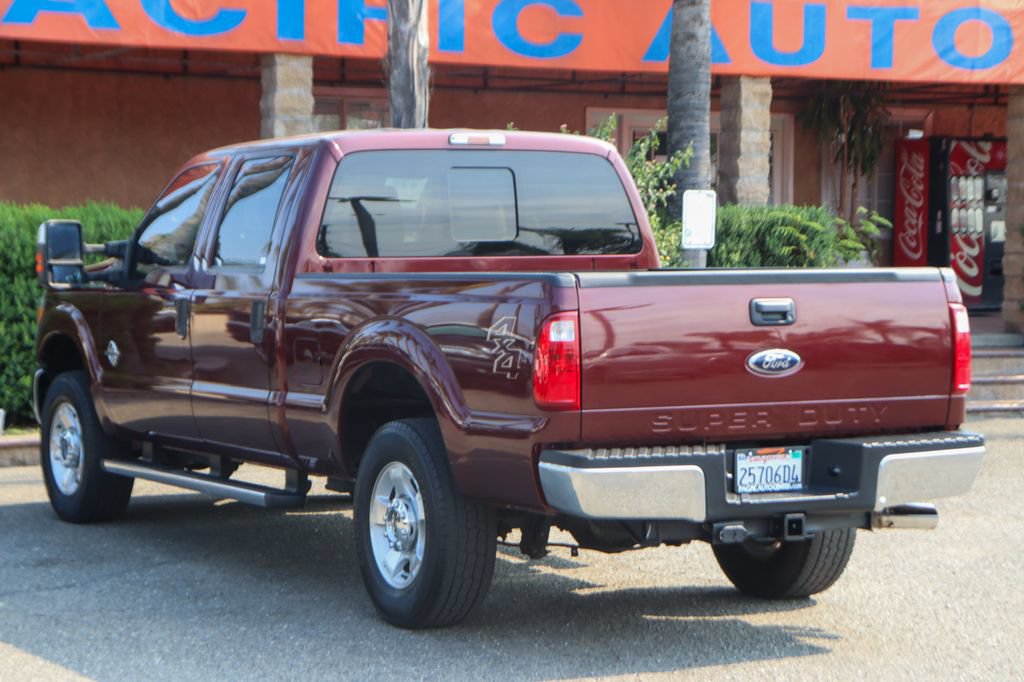 Used 2011 Ford F250 XLT w/ XLT Premium Pkg AWD/4WD image 6