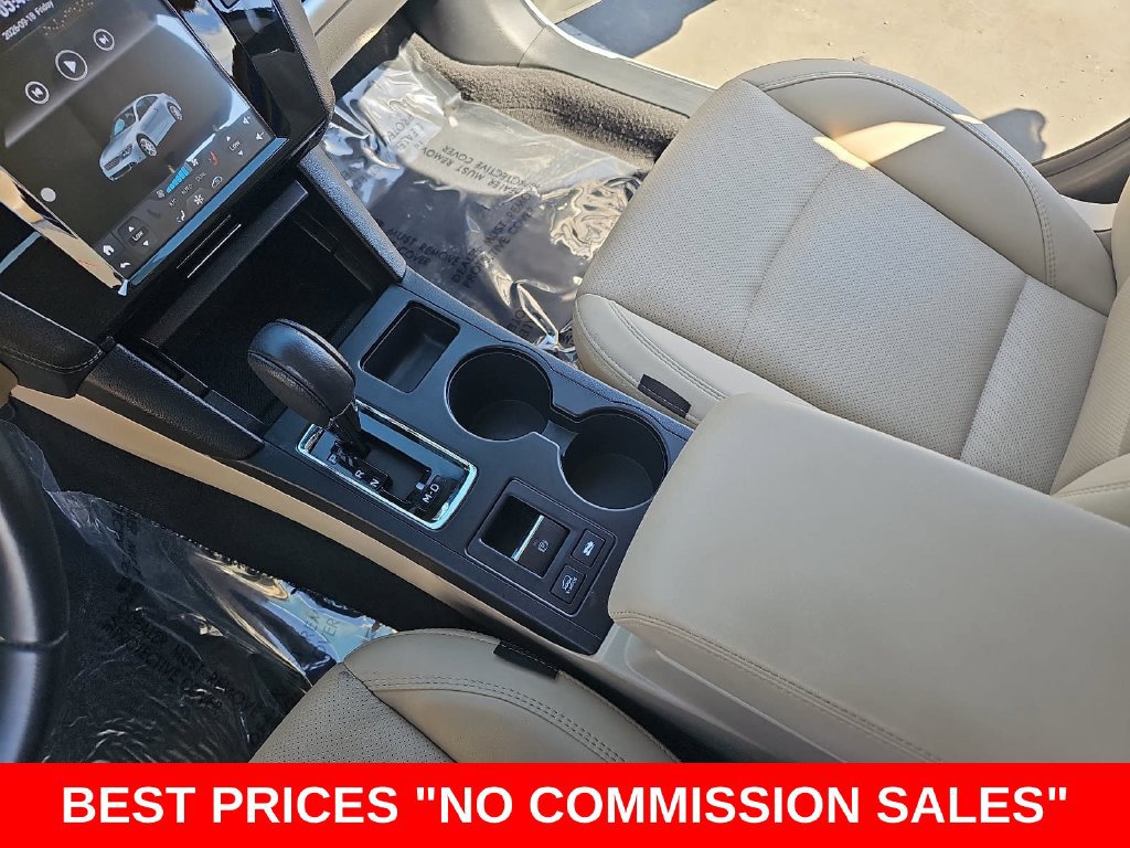 Used 2019 Subaru Outback 3.6R Limited AWD/4WD image 24