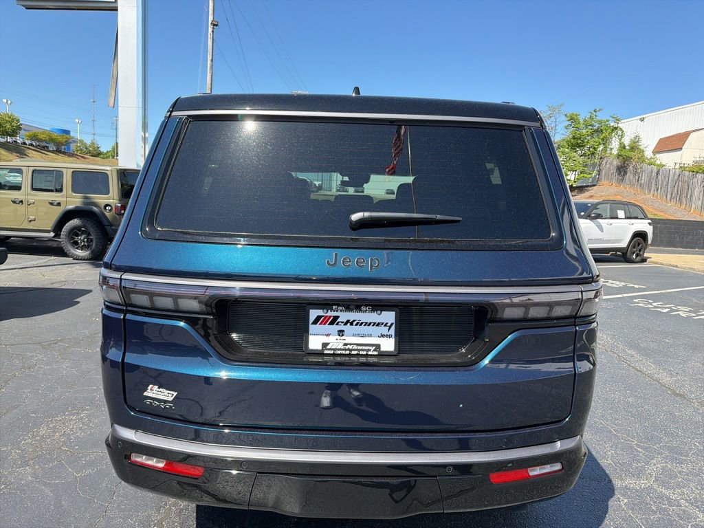 New 2026 Jeep Grand Wagoneer Summit AWD/4WD image 8
