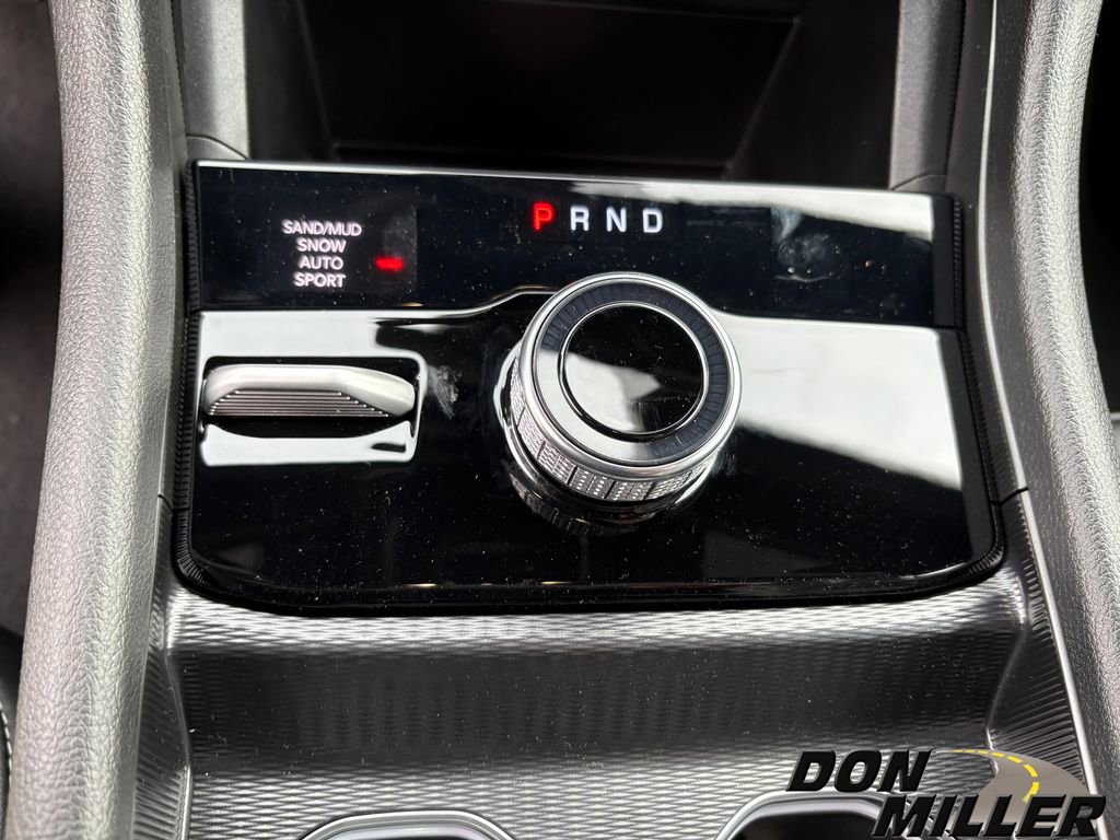 New 2025 Jeep Grand Cherokee Limited w/ Black Appearance Package image 21