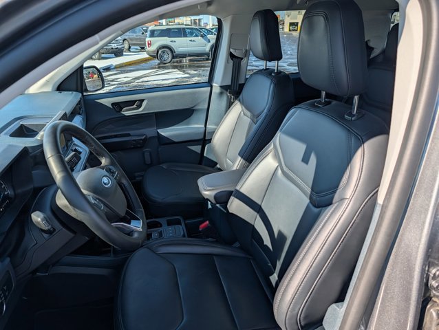 Certified 2024 Ford Maverick Lariat w/ Black Appearance Package image 5