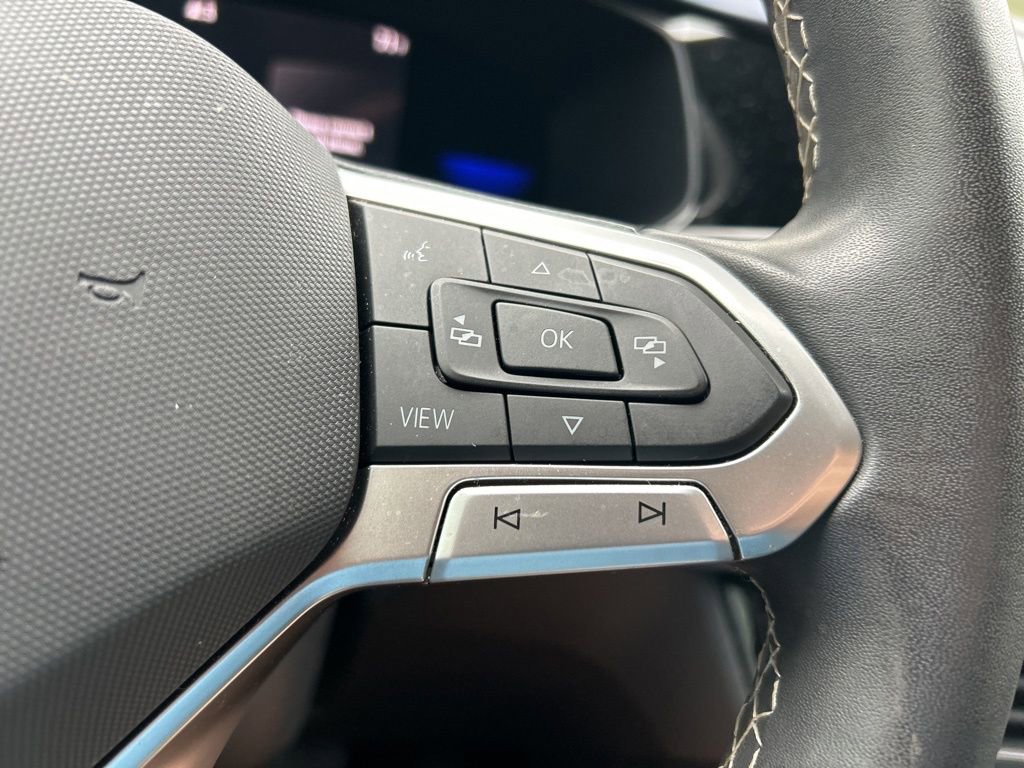 Used 2022 Volkswagen Taos SE image 28