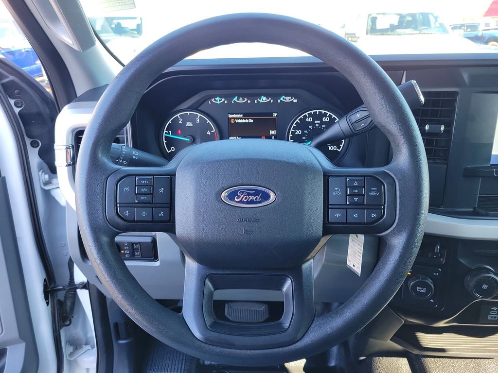 Certified 2025 Ford F350 XLT image 23