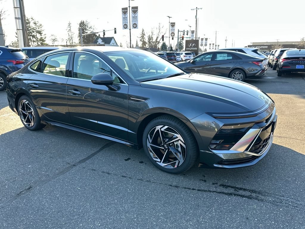 New 2026 Hyundai Sonata SEL AWD/4WD image 8