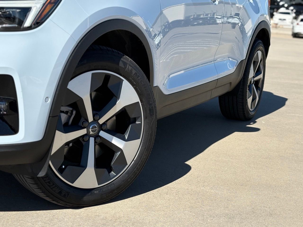 New 2026 Volvo XC40 B5 Plus w/ Protection Package Premier image 8