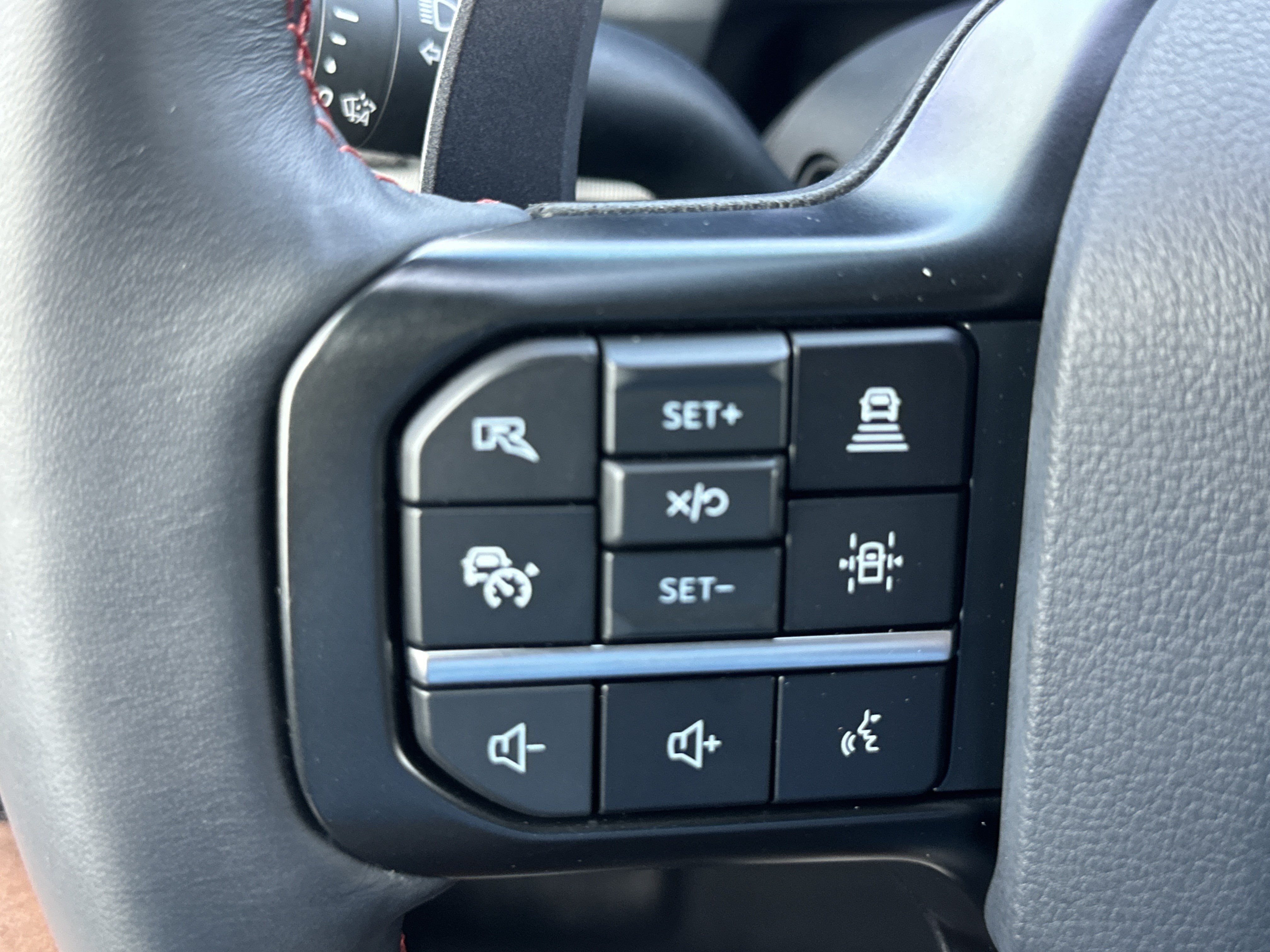 Used 2024 Ford F150 Raptor AWD/4WD image 24
