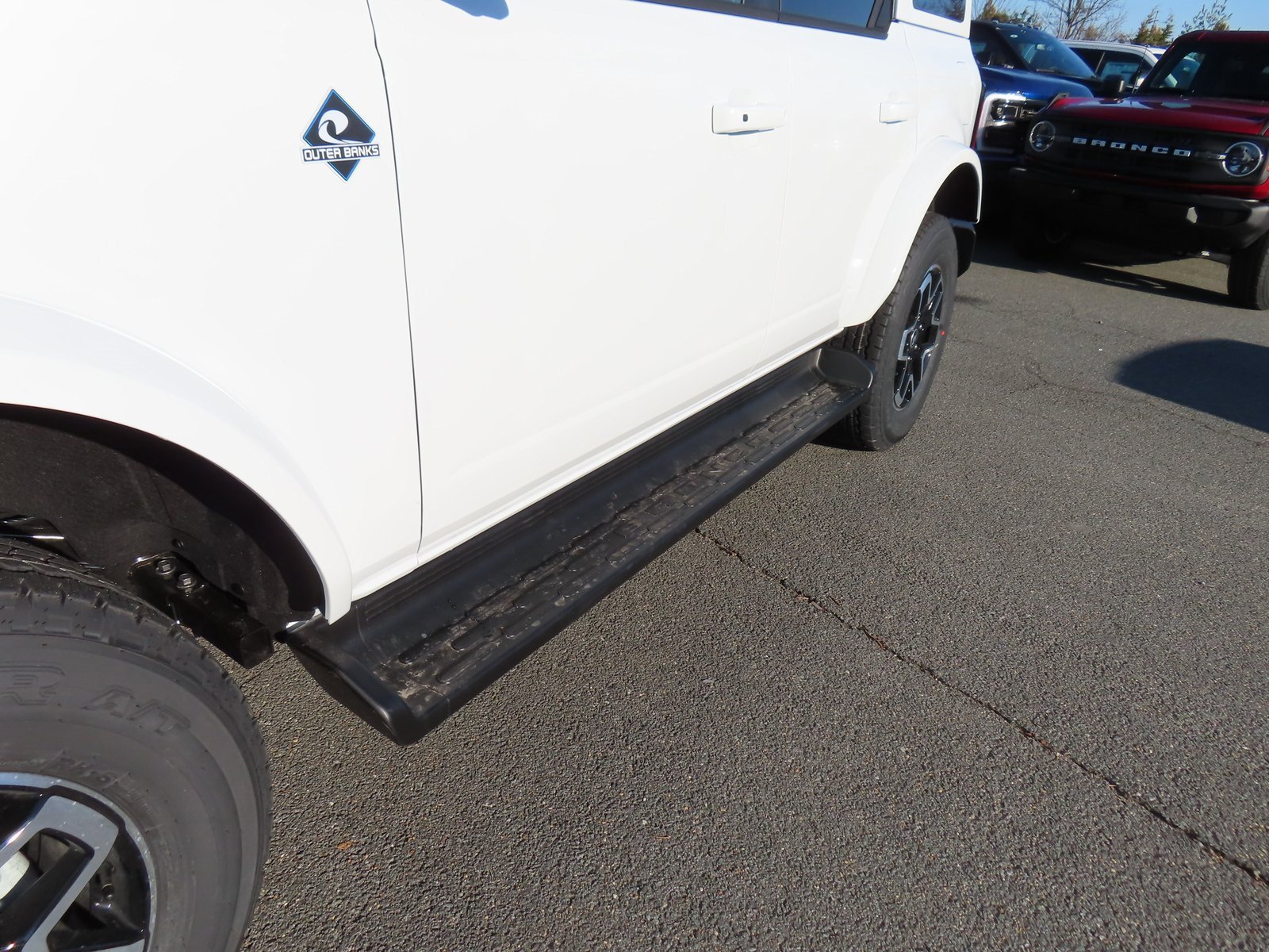 New 2025 Ford Bronco Outer Banks image 8